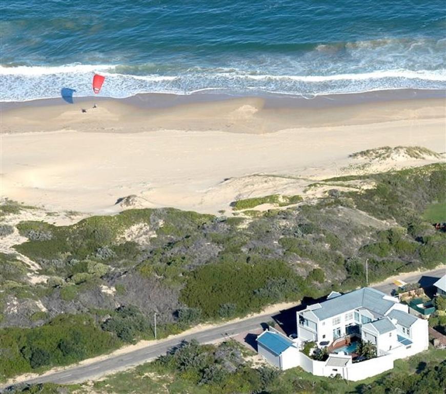 A Villa De Mer Guesthouse Port Alfred Exterior photo